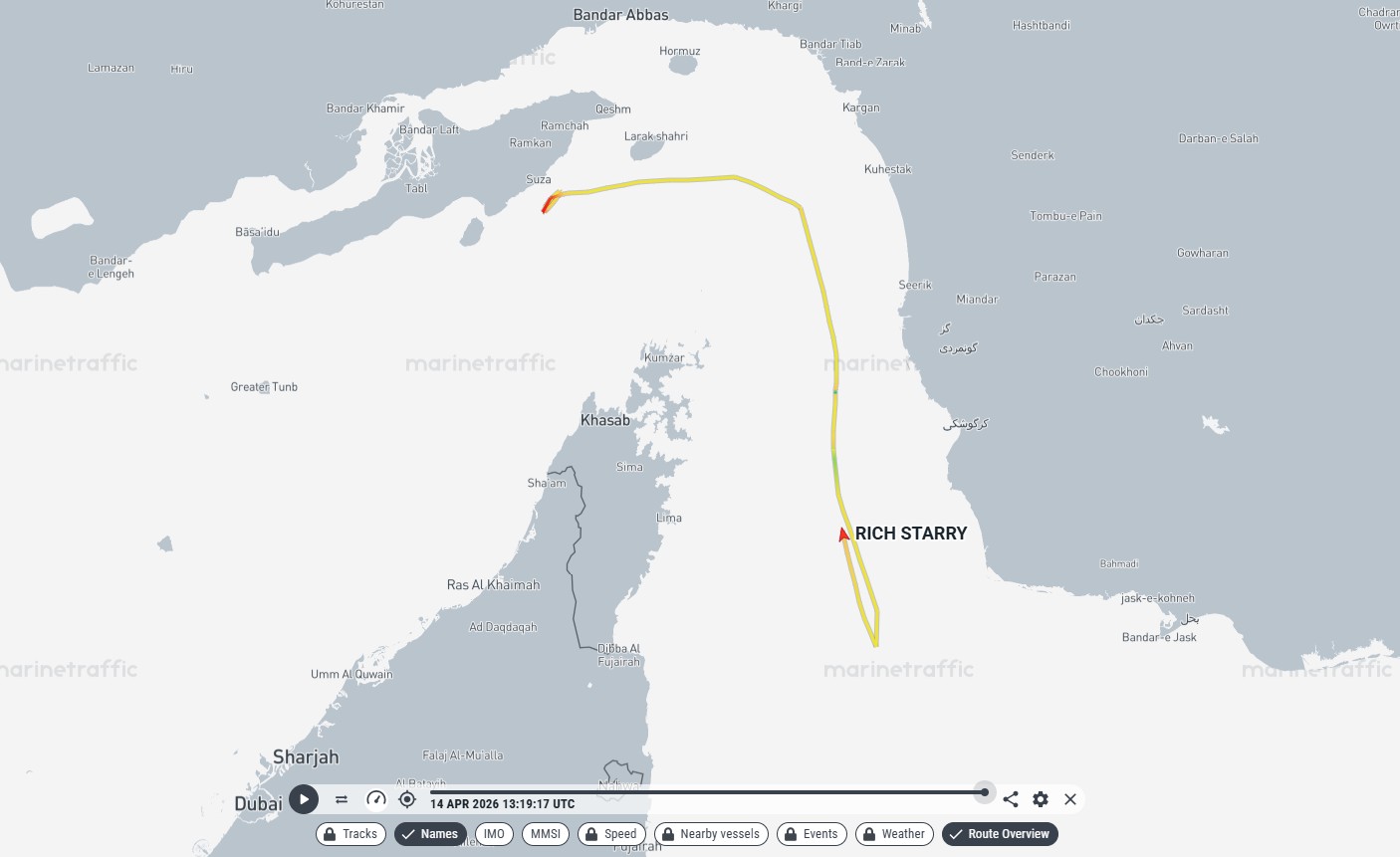 Navios fazem regressão de rota em meio a bloqueio dos EUA ao Estreito de Ormuz; VEJA 