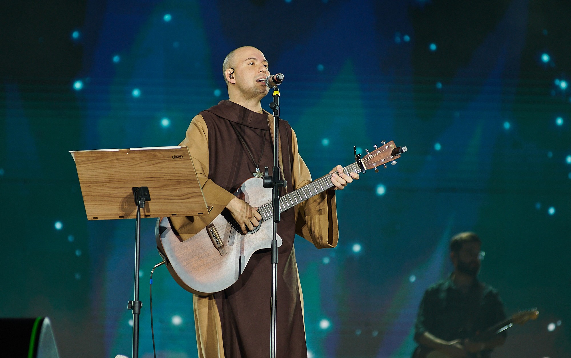 Frei Gilson e grandes nomes da música católica estarão no Círio Musical 2026 em Belém