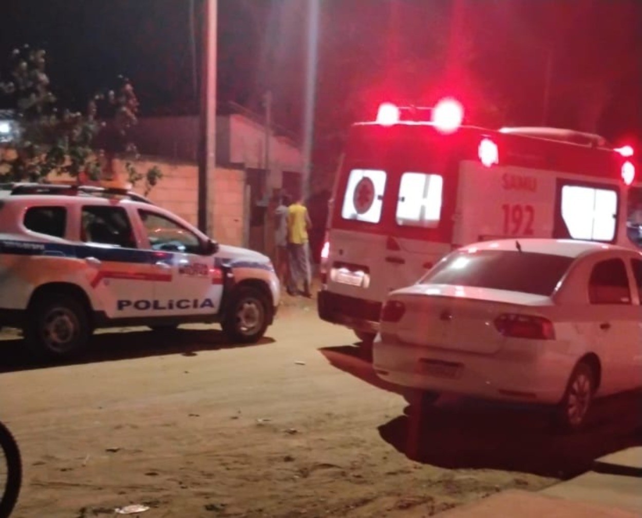 Adolescente é apreendida após mãe levar golpes de machado em Pirapora; outro menor foi detido