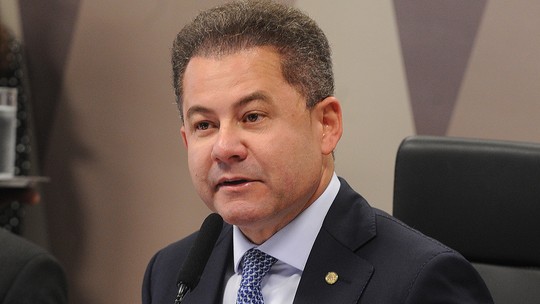 Cezinha emprega na Câmara sargento expulso da PM suspeito de elo com PCC