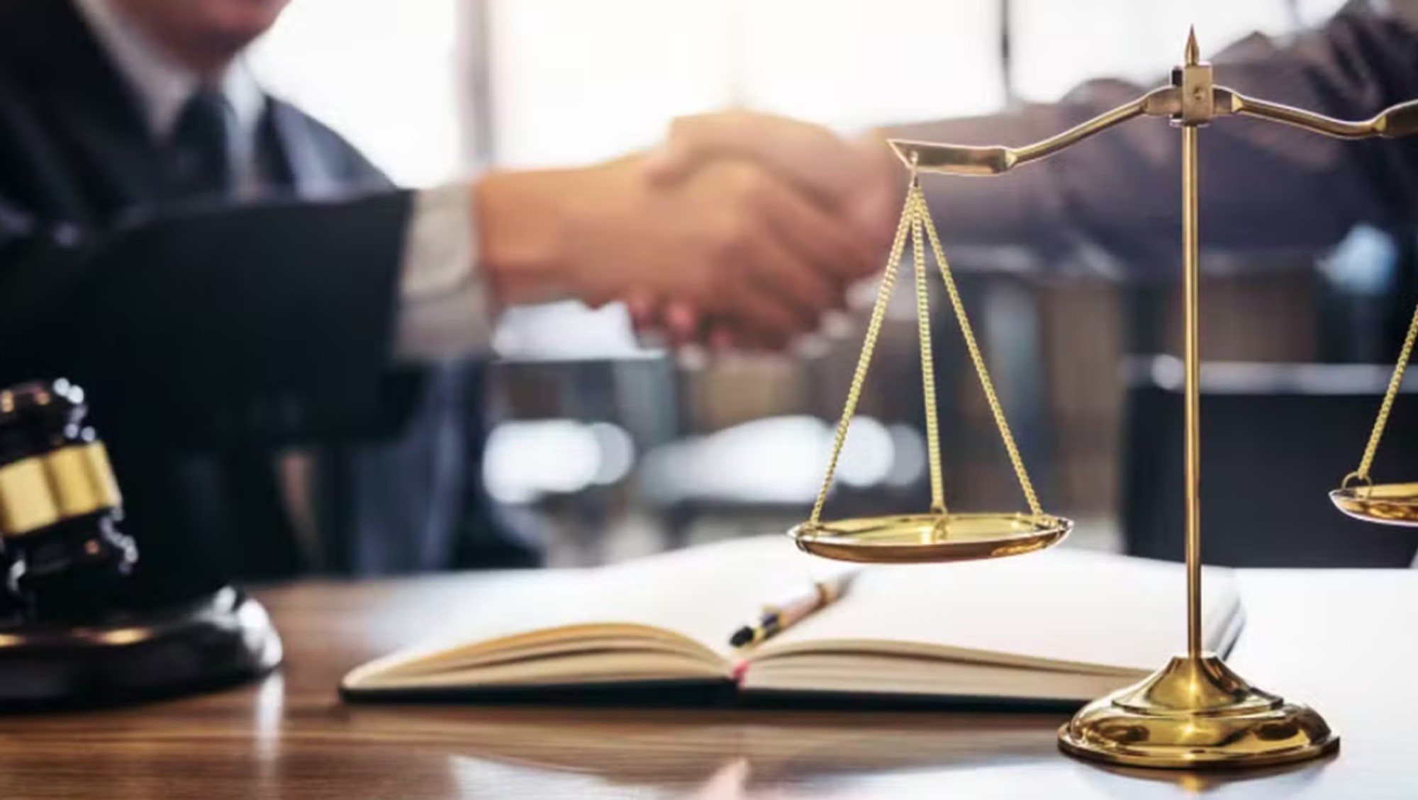 OAB Paraná pede fechamento de oito cursos de Direito que não atendem aos critérios mínimos de funcionamento; veja quais