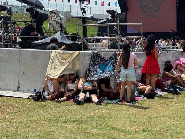 Lollapalooza 2026 começa com calor intenso, filas e busca por sombra no 1º dia