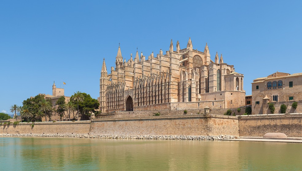 Catedral de Palma, em Palma de Maiorca (Espanha)  Foto: Thomas Wolf/Wikipedia