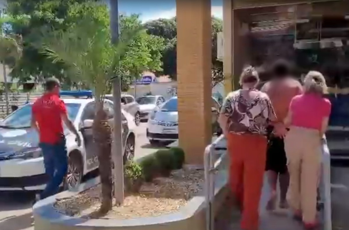 Homem é preso por ameaçar mulher e filha com faca em Vassouras