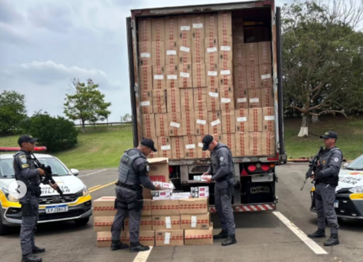 Homem é preso suspeito de contrabandear cigarros paraguaios no interior de SP