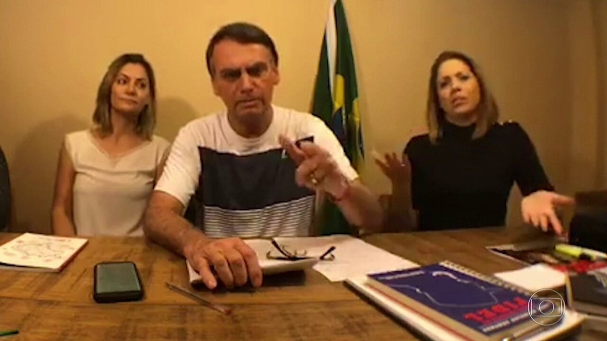 Bolsonaro Critica Os Que Dizem Que Ele é Risco à Democracia E Protesta ...