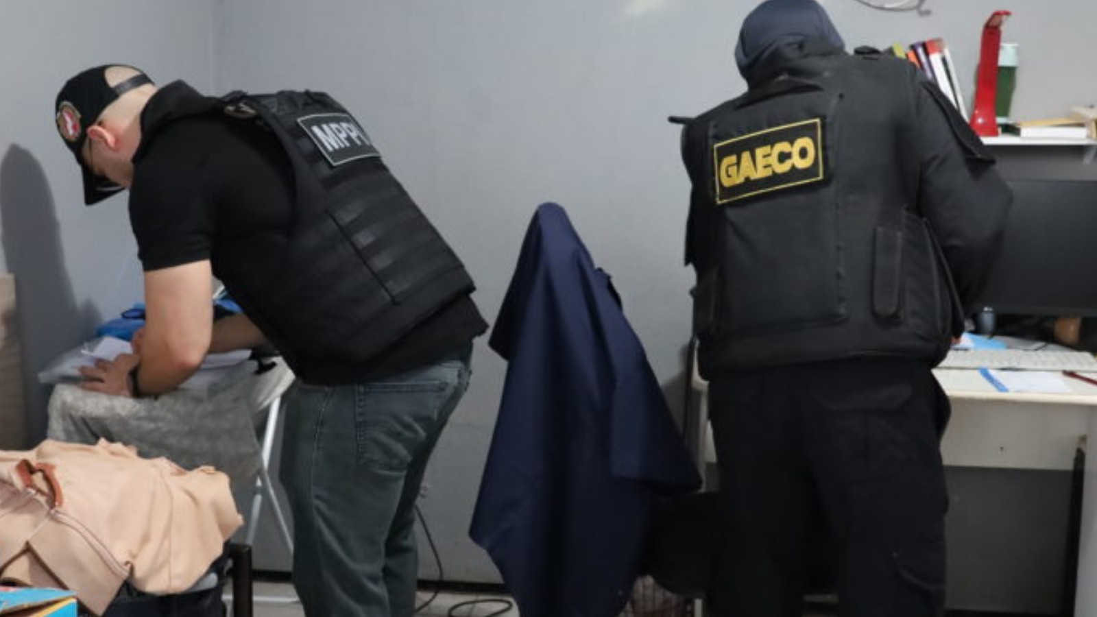 Policial militar é preso em operação contra desvio de recursos públicos e fraude a licitações no Piauí