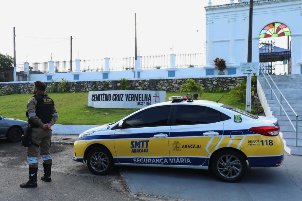 Dia de Finados: trânsito será alterado temporariamente nas proximidades de cemitérios em Aracaju