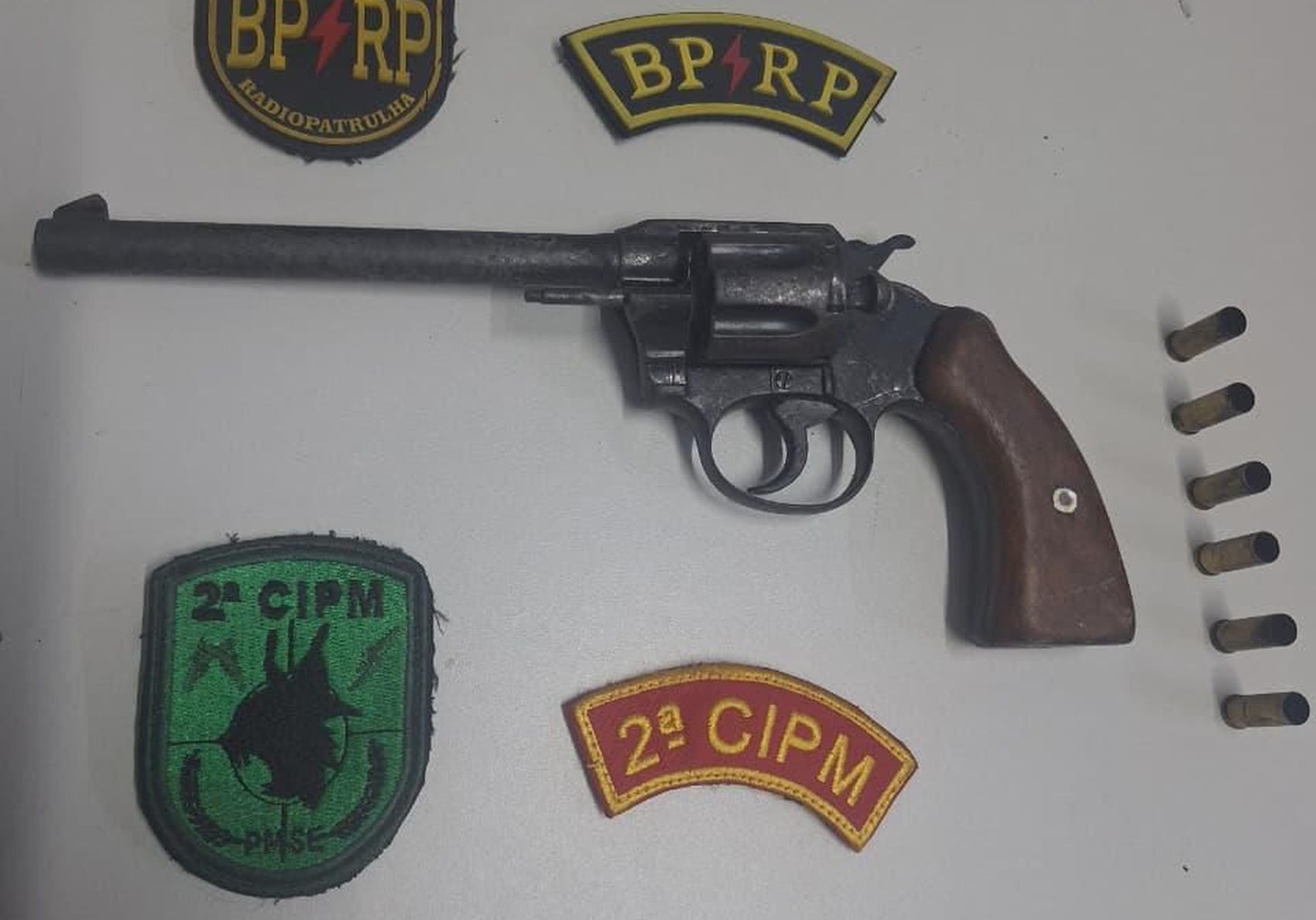 Homem é morto a tiros e outro fica ferido na Barra dos Coqueiros