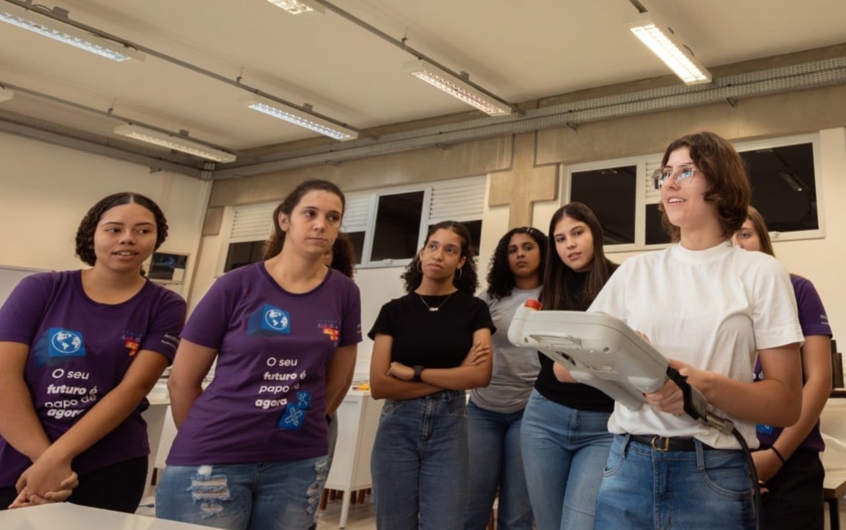 Programa oferece capacitação em tecnologia exclusiva para mulheres em Feira de Santana; saiba como participar