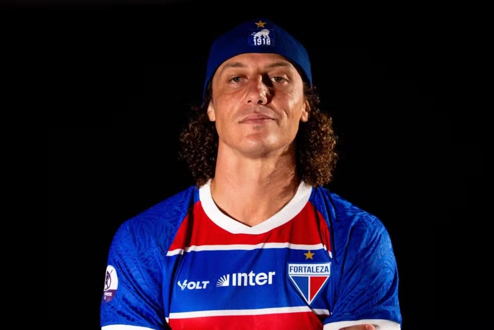 Justiça arquiva processo em que David Luiz era acusado por ameaça e perseguição contra mulher