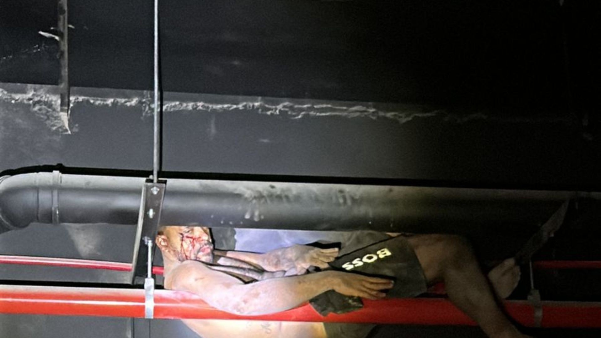 Ladrão invade obra no bairro Santa Mônica, mata vigilante e se esconde dentro de tubulação, em Uberlândia