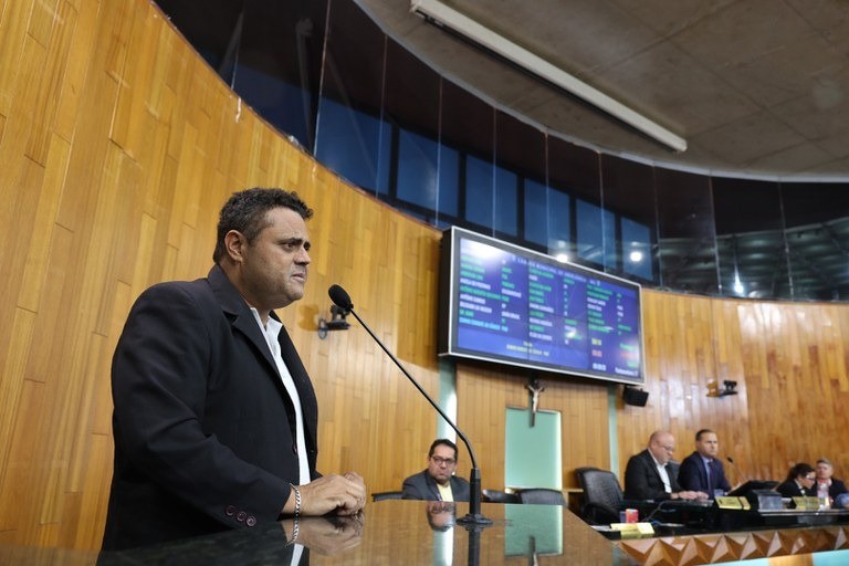 Vereador de Uberlândia é denunciado pelo MP por desvio de verba de associação que cuida de pacientes com câncer
