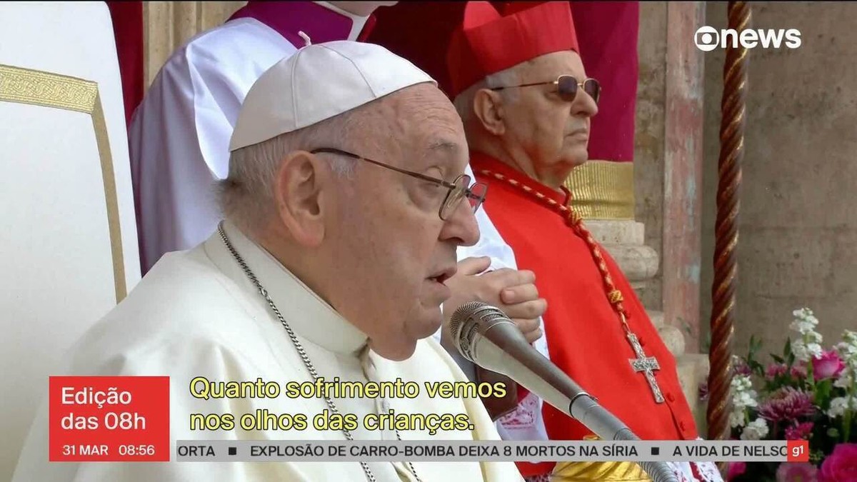 Papa Francisco preside missa do Domingo de Páscoa, após cancelar ida a procissão da Sexta-Feira Santa