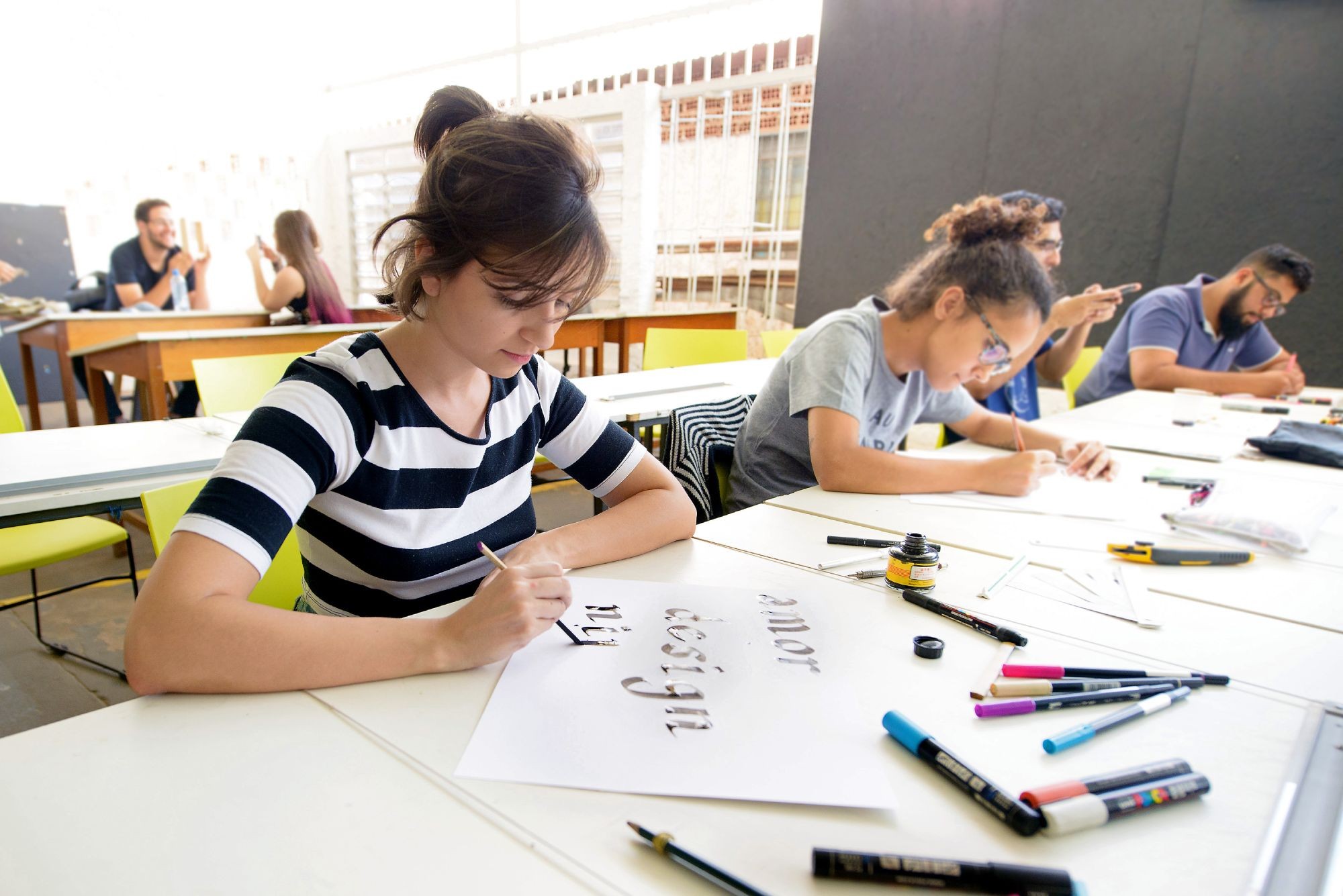 Curso de Design da PUC Goiás prepara profissionais para mercado em alta