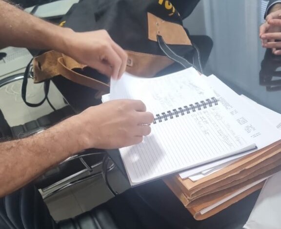 Polícia bloqueia R$ 30 milhões em operação contra 'Jogo do Tigrinho' e Bets no Litoral Norte de SC