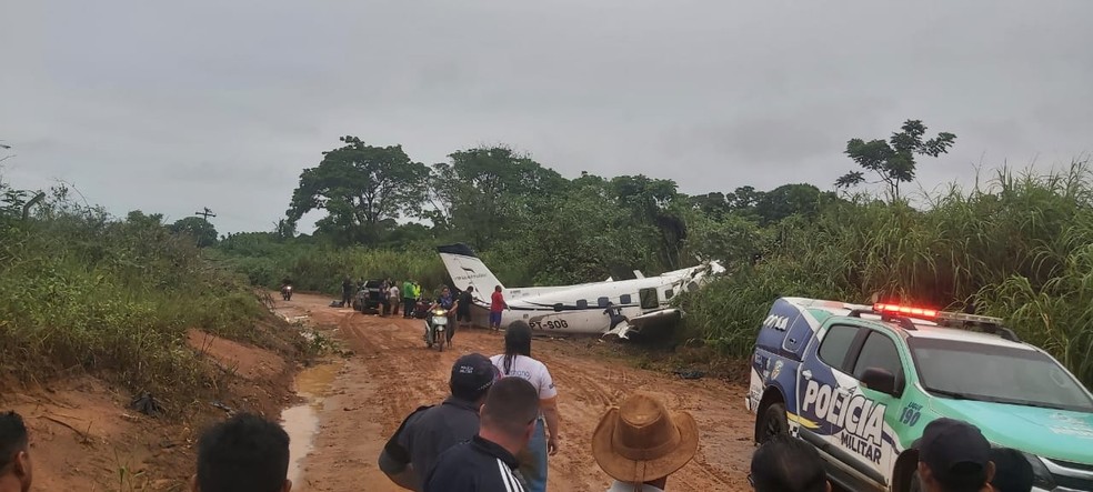 Queda de avião no Amazonas deixa 14 mortos. — Foto: Divulgação
