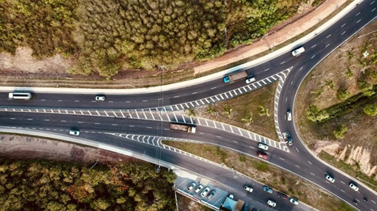 Feriado da Consciência Negra deve levar 466 mil veículos às rodovias administradas pela Autopista Fluminense