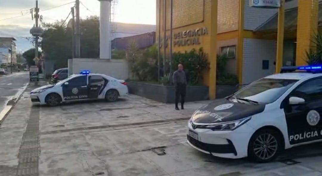 Suspeita de praticar crimes de estelionato é presa em Barra do Piraí 