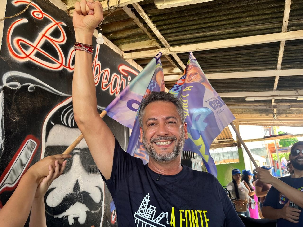 Clécio Luís abre campanha à reeleição com caminhada em Santana e mobilizações simultâneas no Amapá