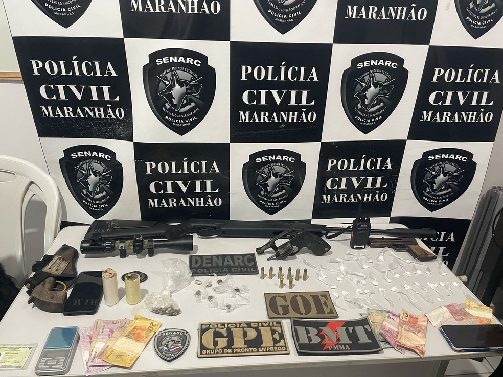 Material apreendido com os suspeitos durante a operação policial em Timon (MA). — Foto: Divulgação/Polícia Civil do Maranhão