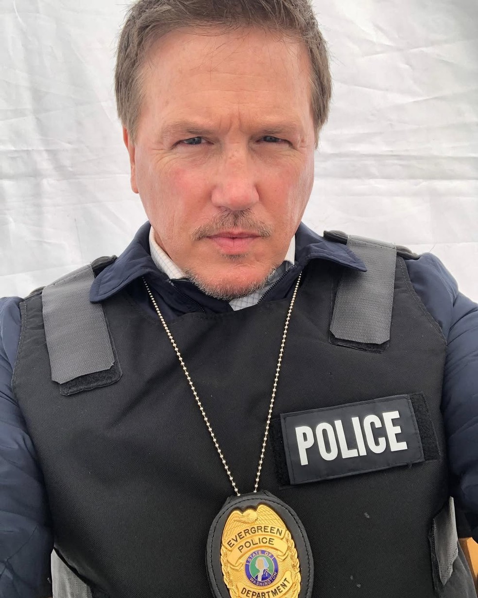 Ator canadense Lochlyn Munro, de Riverdale e As Branquelas,  a segunda atrao internacional confirmada no Imagineland 2025  Foto: Reproduo/Redes sociais