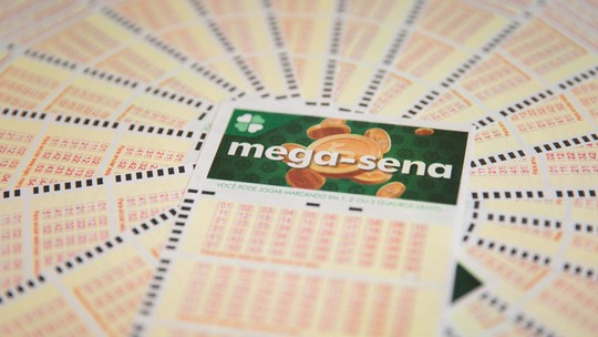 Mega-Sena acumula e prêmio vai a R$ 7 milhões; confira os números - Foto: (Marcelo Brandt/G1)