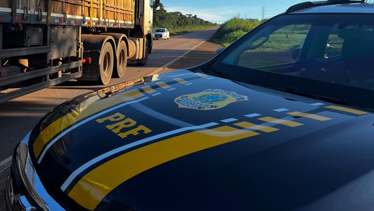 Governo revoga medida de Bolsonaro que ampliava poderes da PRF  - Foto: (Reprodução PRF)