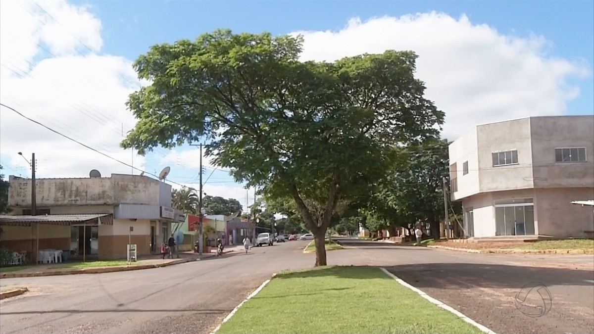 Município de MS fecha escolas e suspende atividades coletivas após surto de Covid Mato Grosso
