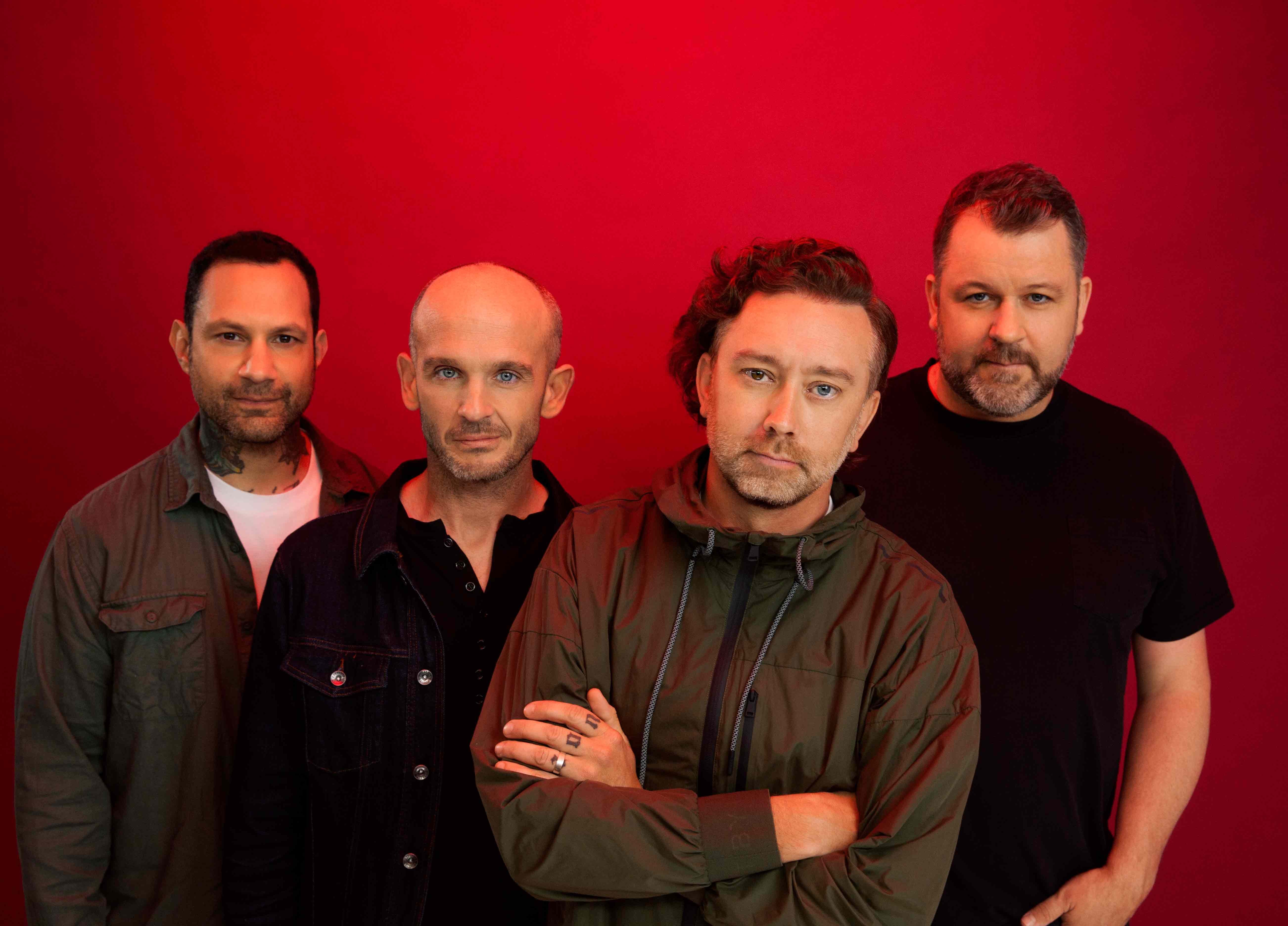 Integrantes do Rise Against, banda que toca no Rock in Rio, não bebem nem usam drogas; entenda 