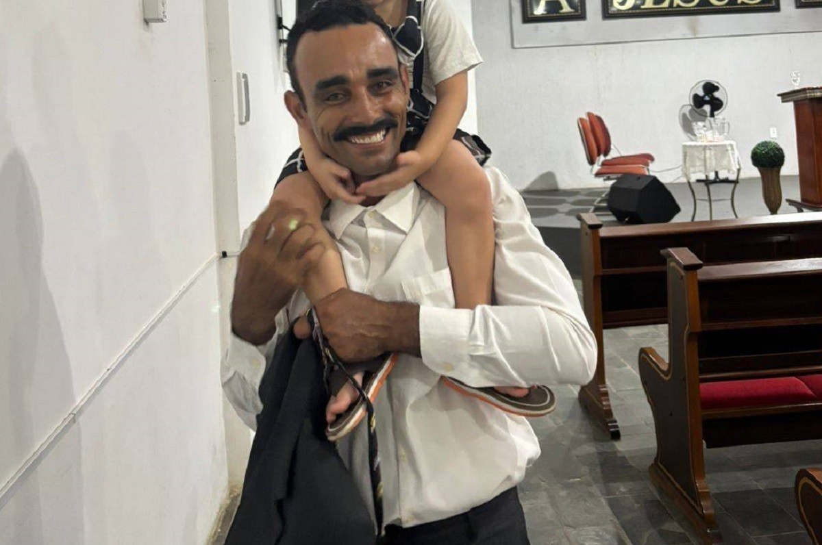 Polícia investiga envolvimento de outro carro em acidente que matou pastor em ponte sobre Rio Tietê no interior de SP