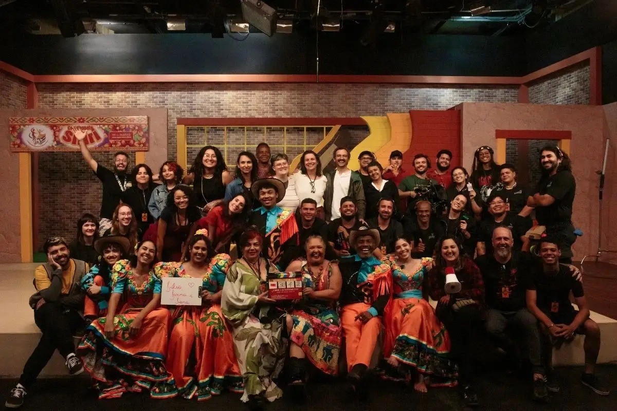 'Amor em movimento': comédia romântica gravada em Cuiabá será exibida pela TVCA e em shopping da capital 