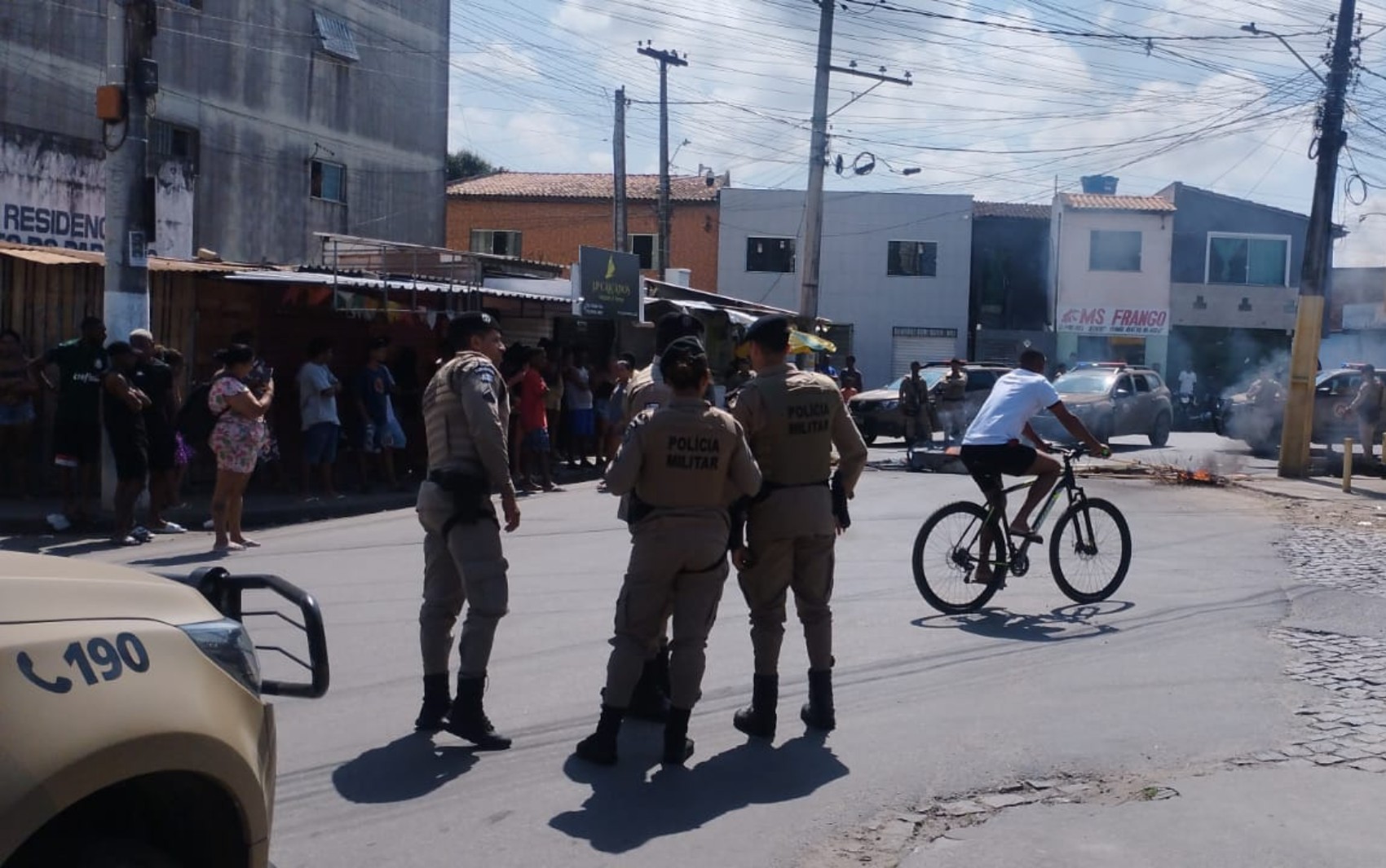 Adolescente de 14 anos faz 'pegadinha' de assalto, é baleado pela polícia e morre na Bahia