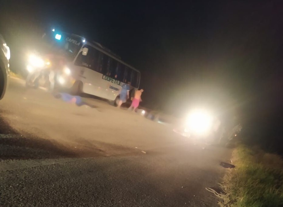 Colisão entre moto e carroça em Capela (SE) — Foto: Redes sociais