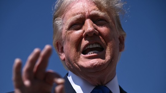 Presidente da Câmara promete tentar viabilizar plano de Trump