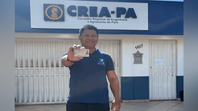 Primeira carteira profissional de geofísico do Brasil é emitida para egresso da Ufopa