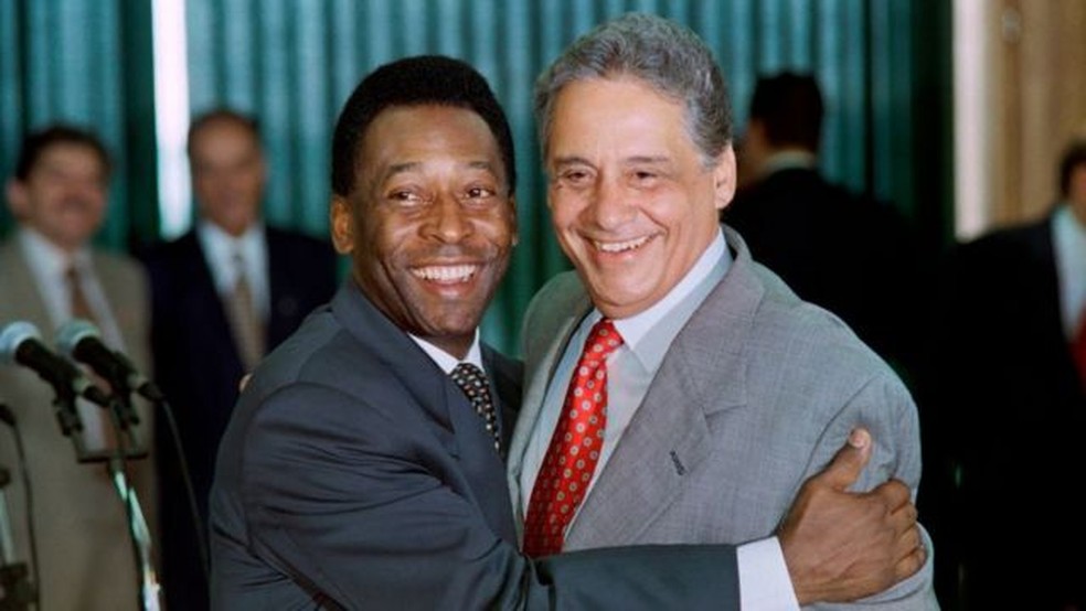 Pelé foi ministro dos Esportes no governo de Fernando Henrique Cardoso — Foto: Antonio Scorza/Getty Images