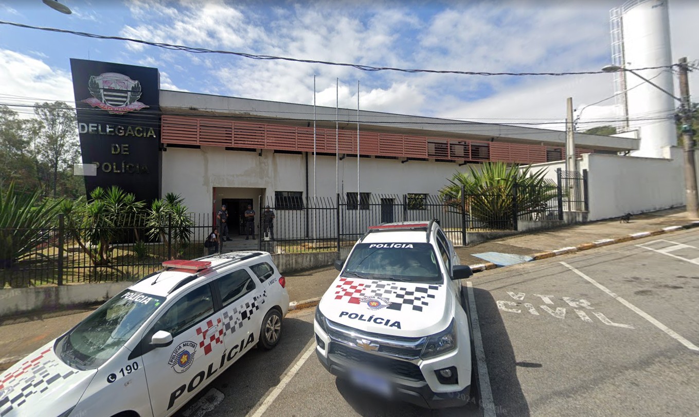 Criança morre afogada em piscina de chácara de Alumínio