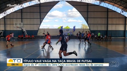 Atletas disputam 4ª rodada da Série Ouro de Futsal