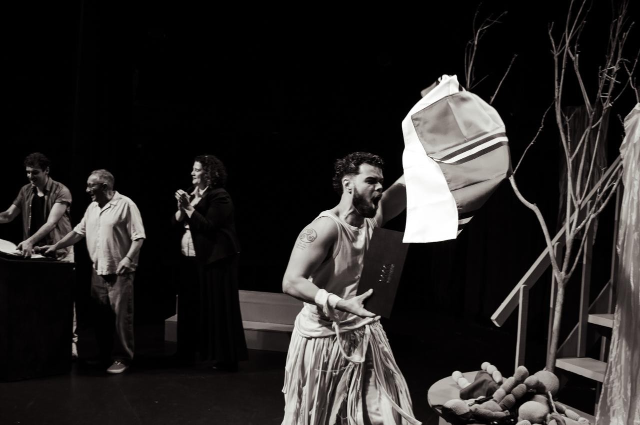 Ator do Amapá se forma em renomada escola de teatro em SP: 'fazendo o que amo'