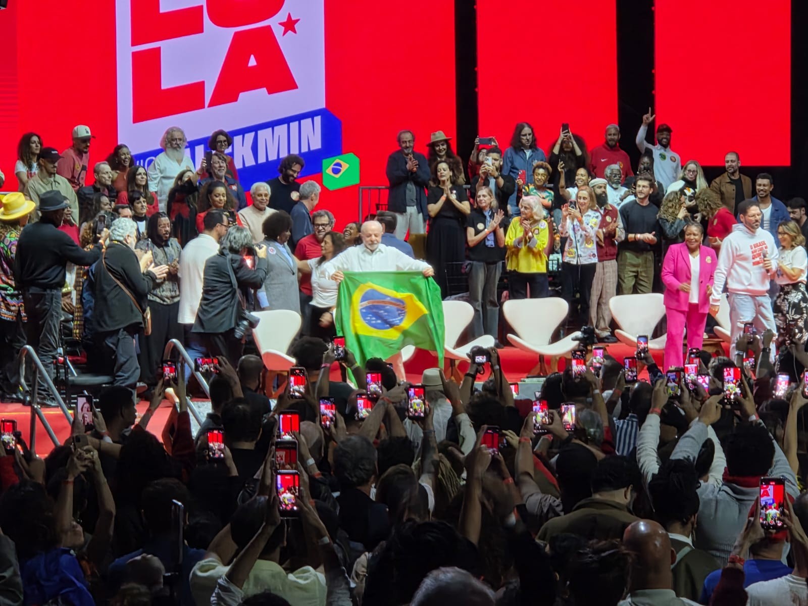 Lula propõe emenda para garantir cultura como política de Estado