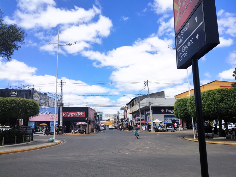 Centro de Petrolina, Avenida Souza Filho — Foto: Emerson Rocha / g1 Petrolina