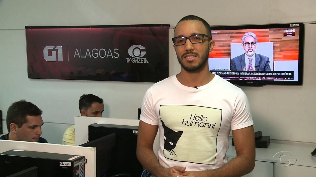 Pernambucano MC Bruninho se apresenta em programa musical da Globo