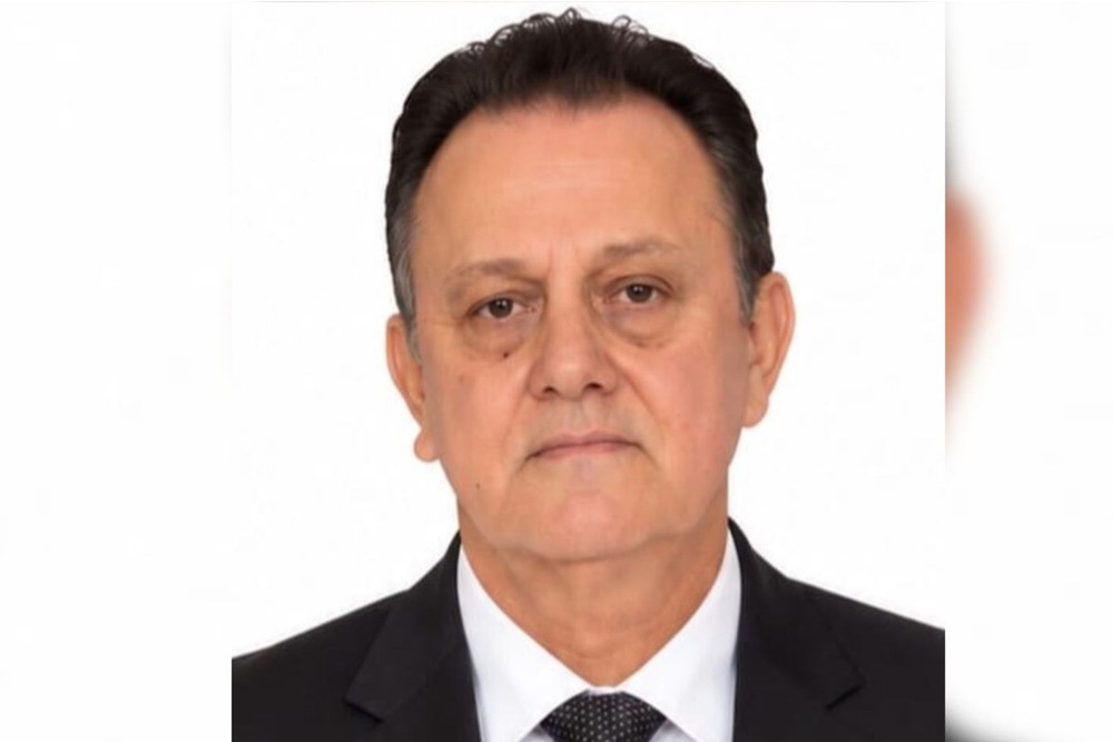 Urupês-SP: Empresário morre em acidente entre carro e ônibus em estrada vicinal