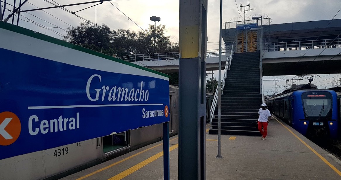 Circulação de trens da Supervia entre Gramacho e Saracuruna, em Duque de Caxias, é suspensa 
