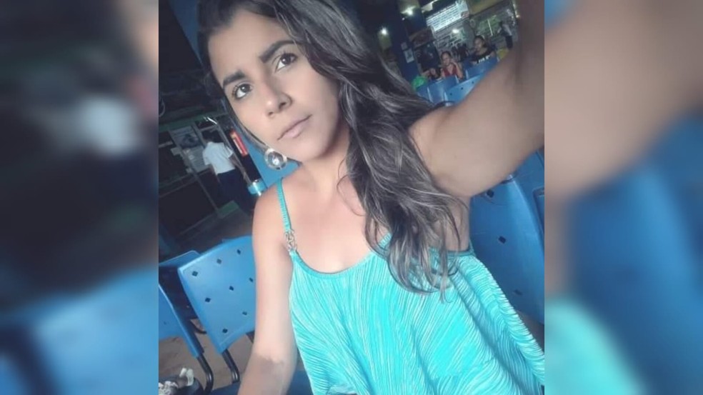 Rosana Silva Gomes tinha 29 anos e deixa uma filha de apenas 1 ano — Foto: Reprodução /Redes sociais