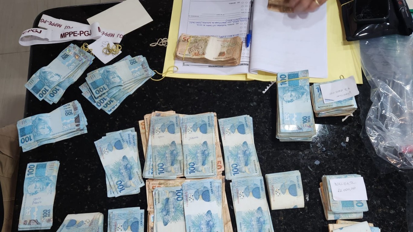 Vereadores, suplentes e candidatos são alvo de operação contra esquema de corrupção e fraude eleitoral no Agreste pernambucano