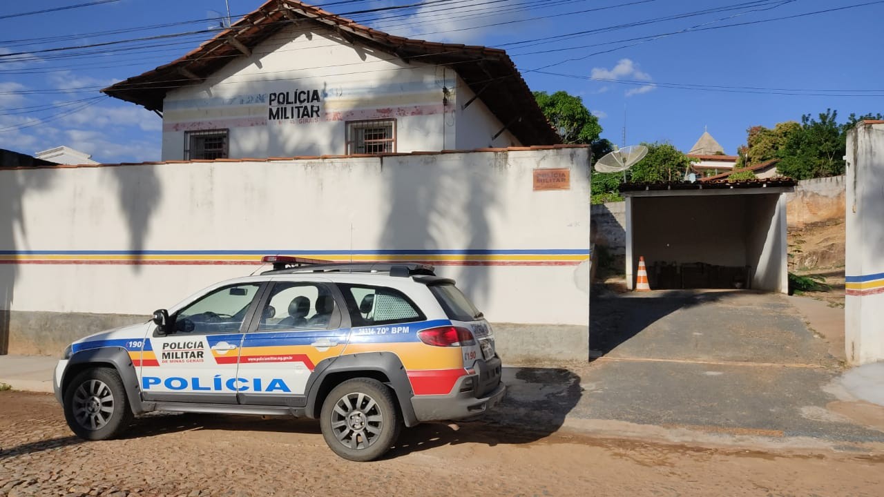 Homem é morto a facadas após discussão em Coronel Murta