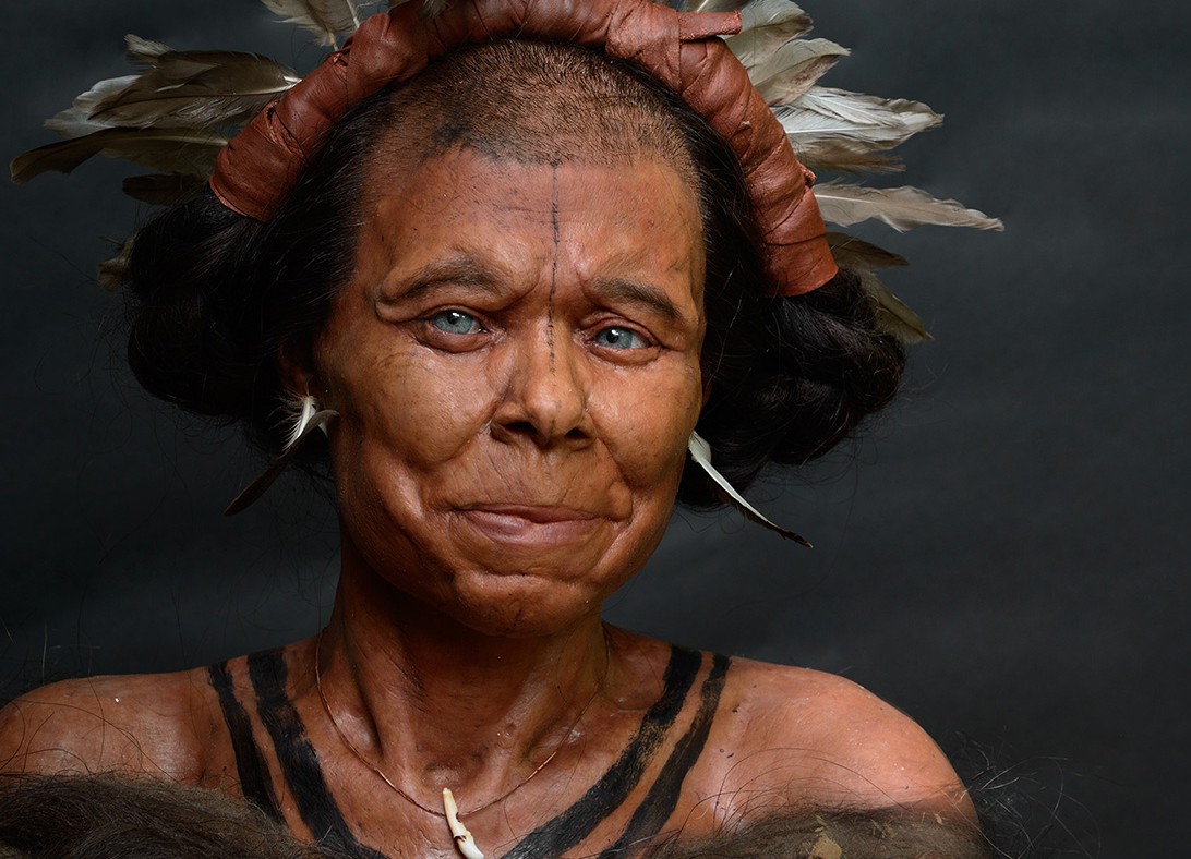 Cientistas reconstroem rosto de mulher que viveu há mais de 10 mil anos; VEJA