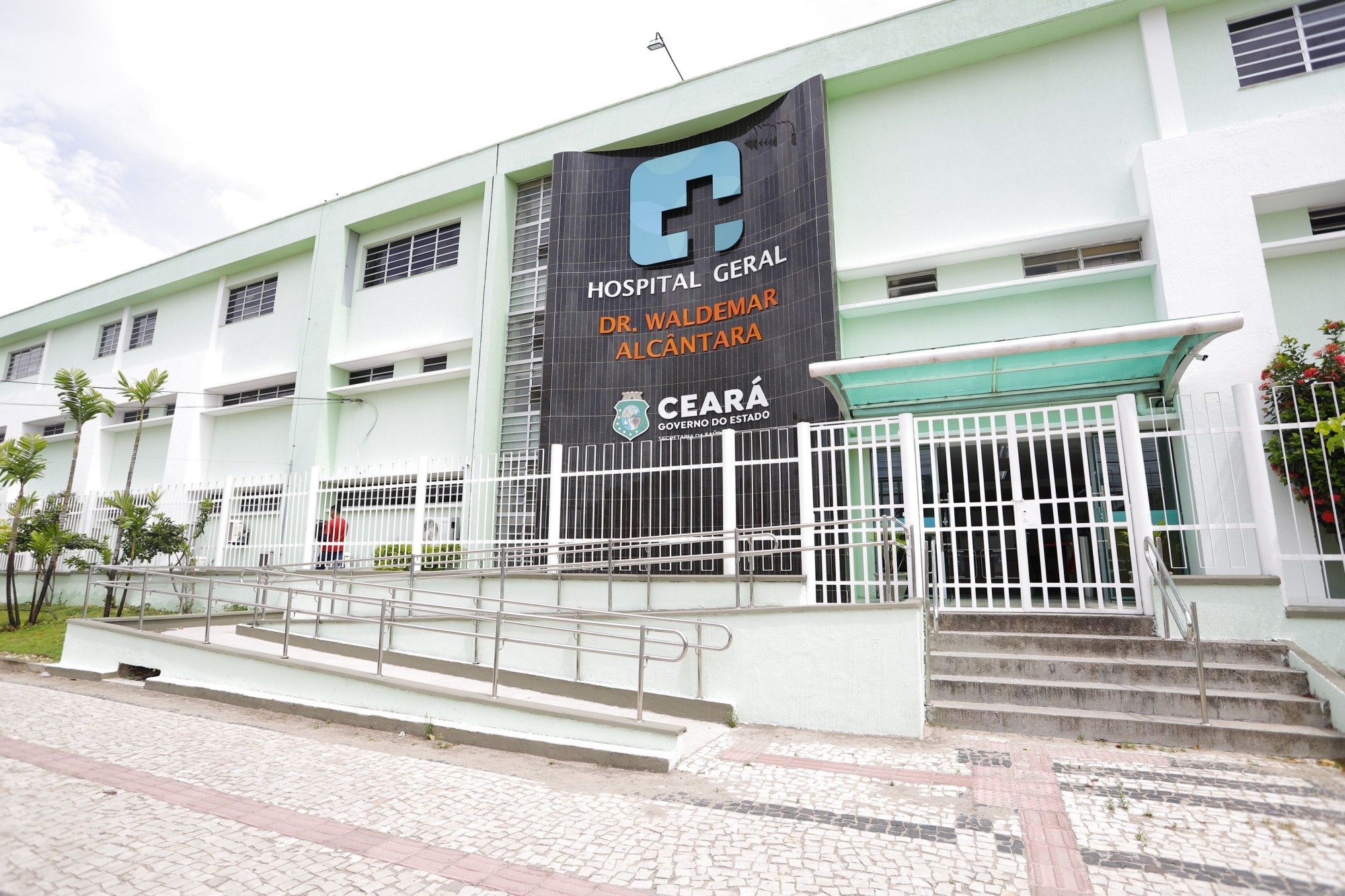 Falta de cirurgião pediátrico prejudica atendimento a crianças no Hospital Waldemar de Alcântara, em Fortaleza